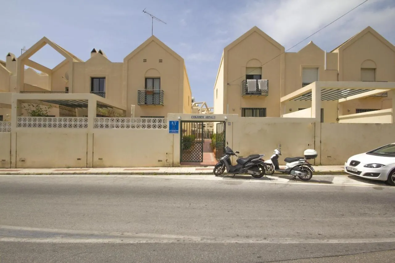Parador Antali - 27 Villa Nerja